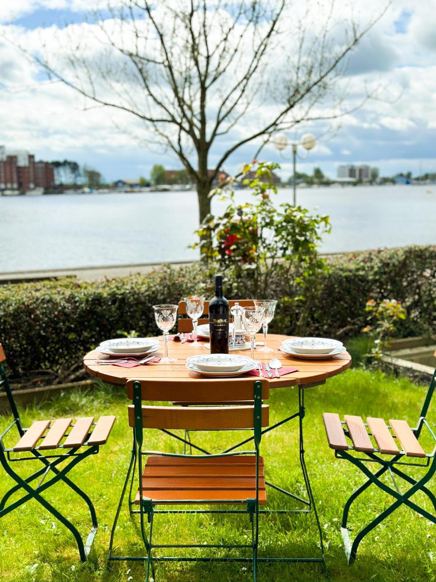 Ferienwohnung Havenblick Wilhelmshaven Kültér fotó